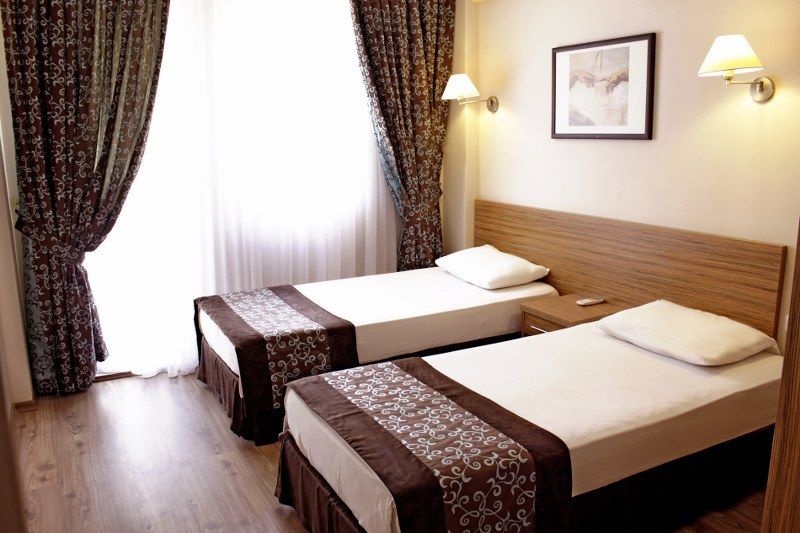 Cle Resort Hotel 马尔马里斯 外观 照片