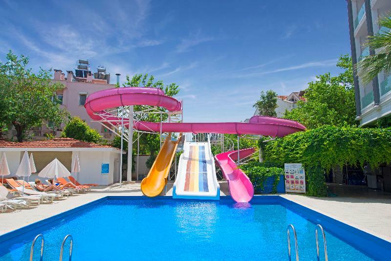 Cle Resort Hotel 马尔马里斯 外观 照片